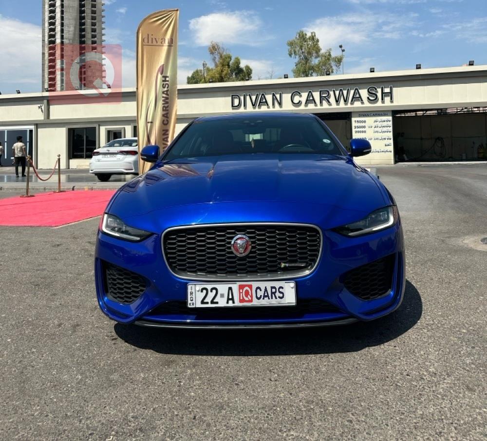 جاكوار XE